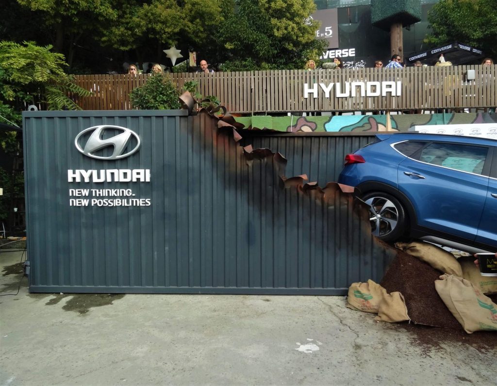 Hyundai – Exploded Container