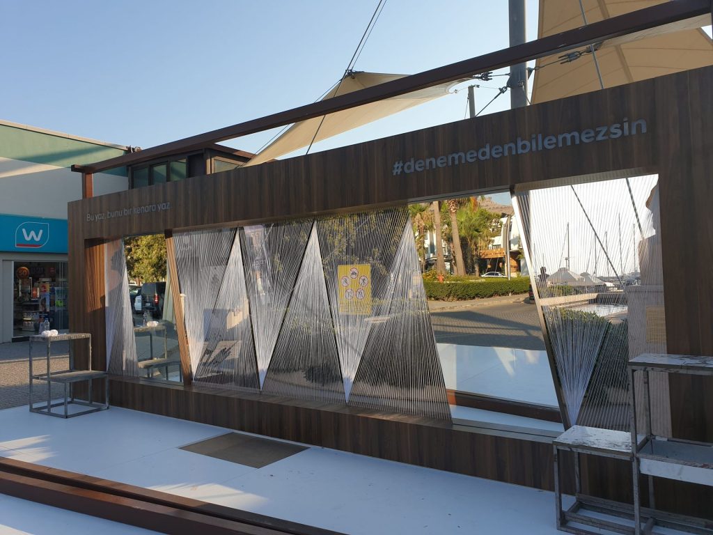 Hyundai – Summer Decorations